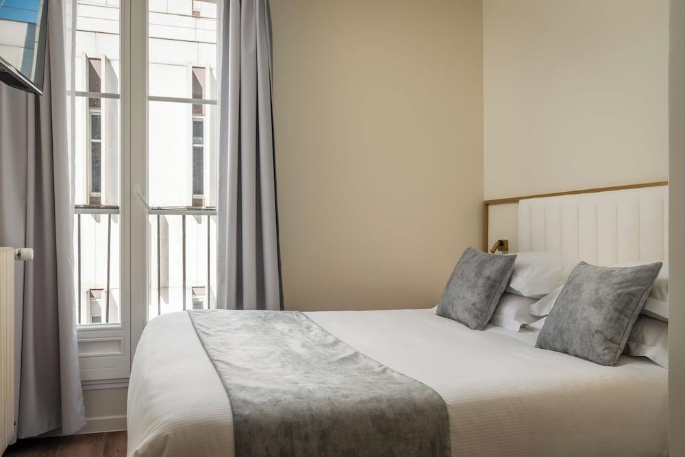 Hôtel Des Deux Avenues Room Type - Classic Double Room