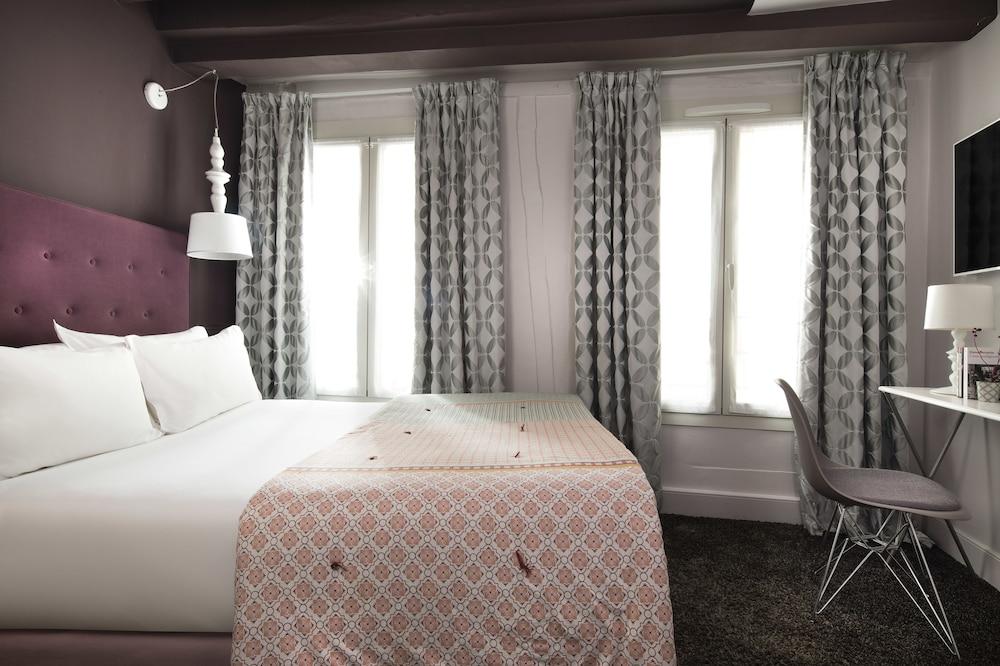Hôtel MARAIS HÔme Room Type - Classic Double Room Hôtel MARAIS HÔme Room Type - Classic Double Room