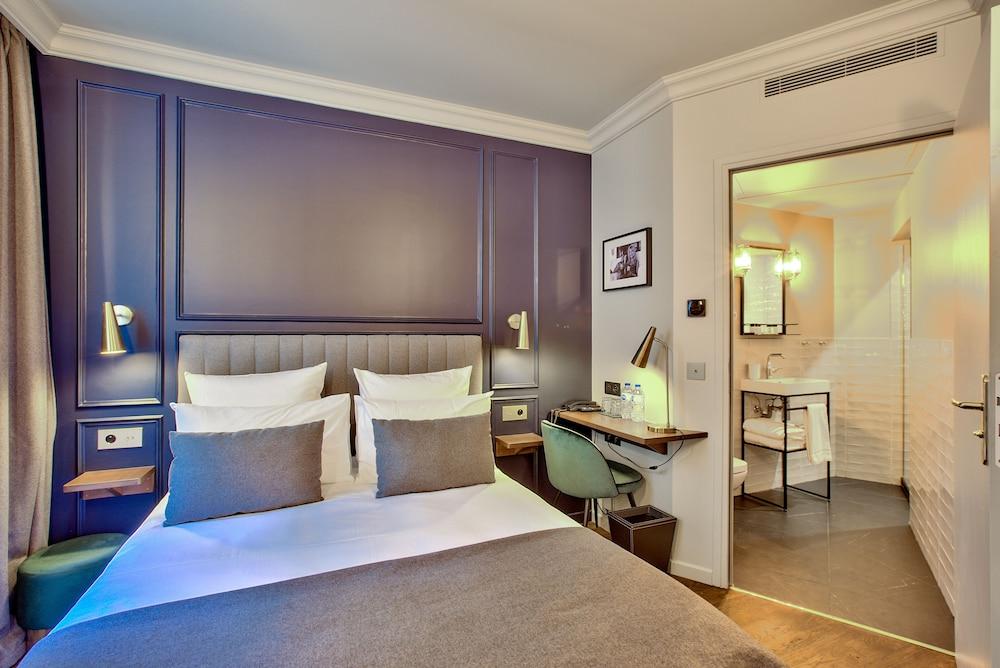 Maison Barbès Room Type - Classic Room, Terrace