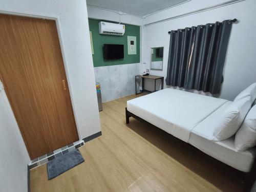 9TY hotel (ninety hotel) Room Type - Budget Double Room