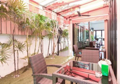 Buk Inn Hotel SHA Plus - Tap to explore photos