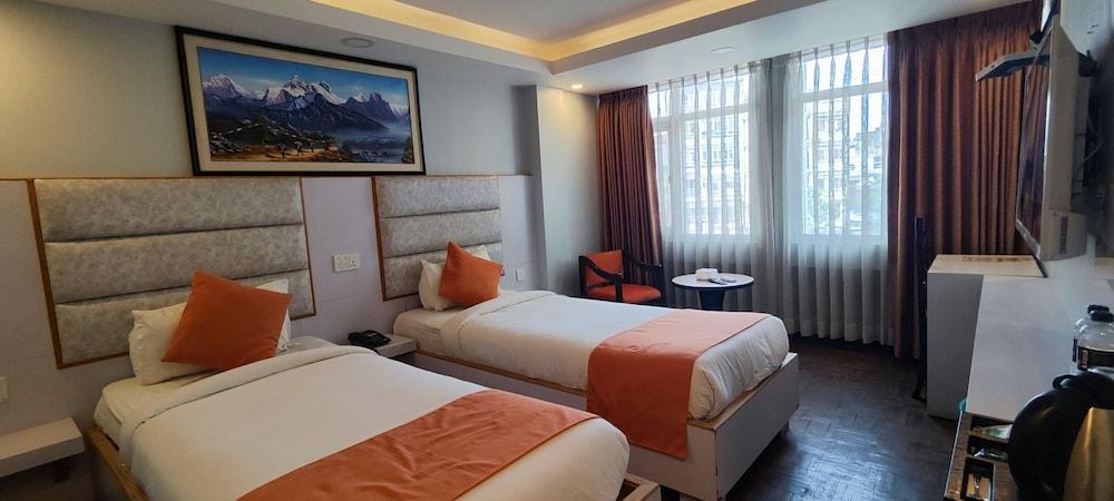 Durbar Hotel & Residence Room Type - Deluxe Twin Room