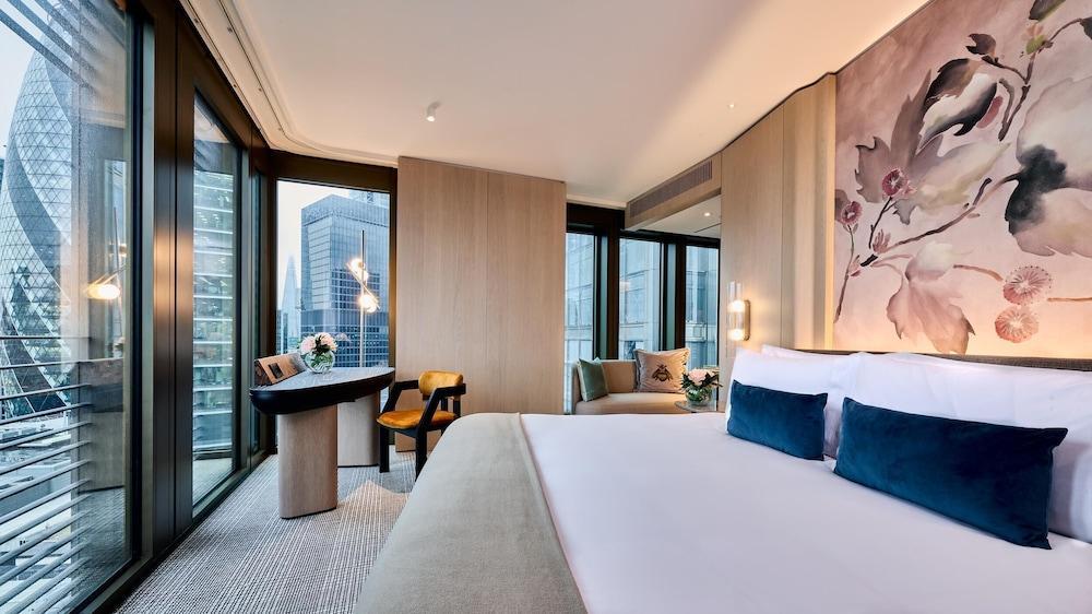 Pan Pacific London Room Type - Executive City View
