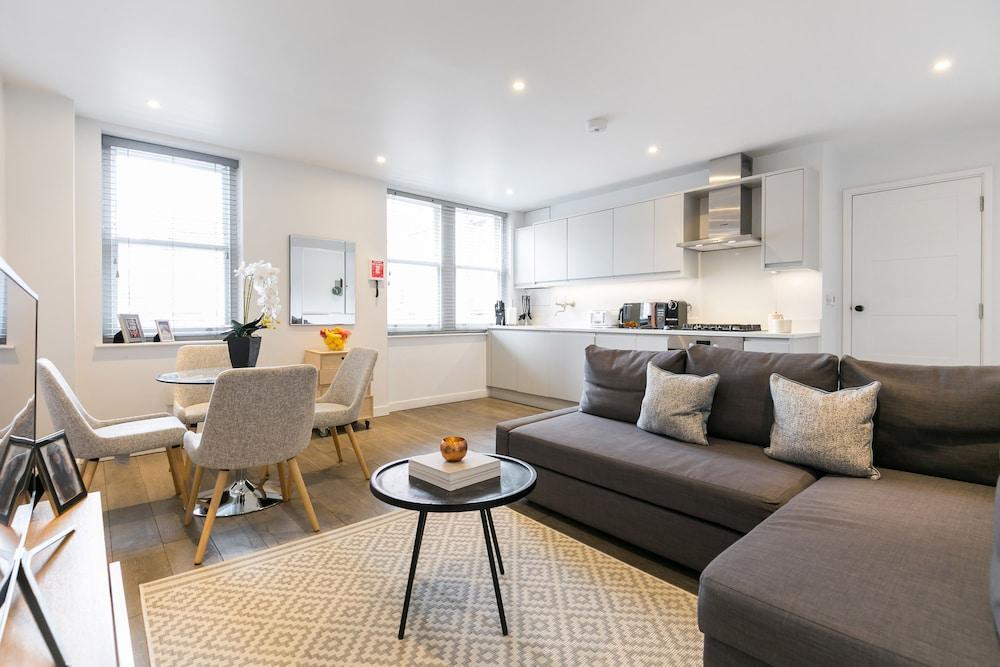 Urban Chic - Rathbone Room Type - Deluxe One Bedroom Apartment with Terrace Urban Chic - Rathbone Room Type - Deluxe One Bedroom Apartment with Terrace