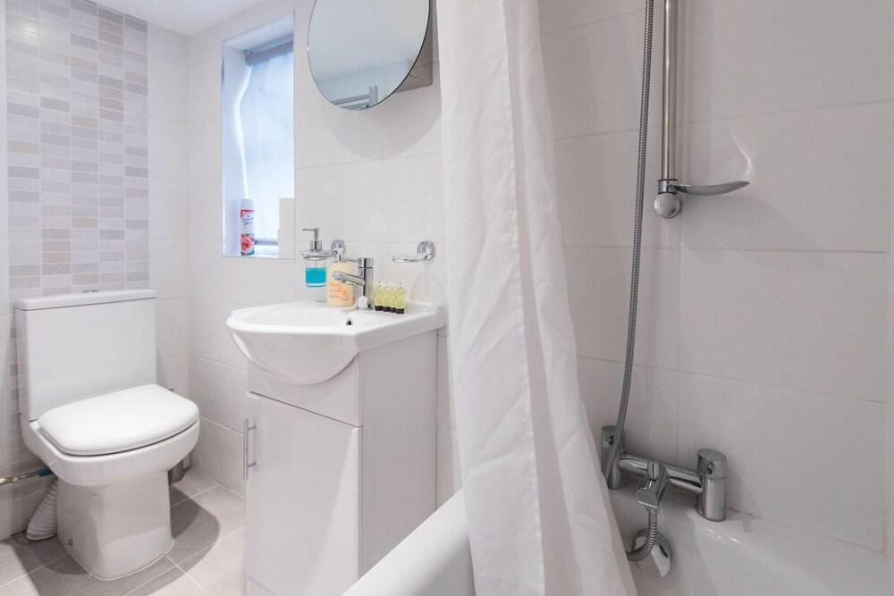 Belgravia Apartments - Westminster - Tap to explore photos