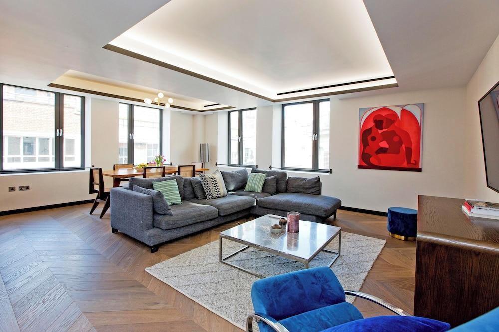 37GS Residences Room Type - GS12 - 2 Bed Superior