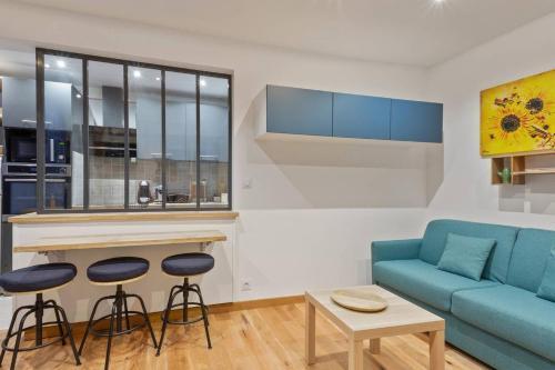 GuestReady-Charming Studio 15 mins to Grand Palais - Tap to explore photos
