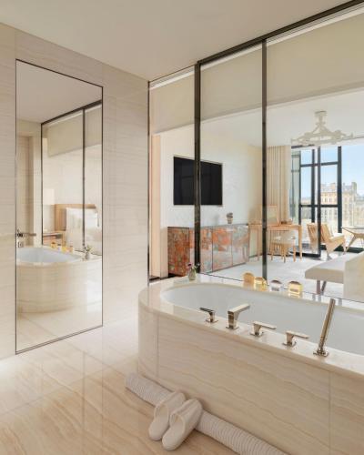 Cheval Blanc Paris & Dior Spa Cheval Blanc Paris - Tap to explore photos