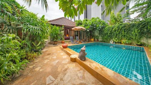 Pattaya Bungalow II, Totally Private Pool Room Type - Bungalow
