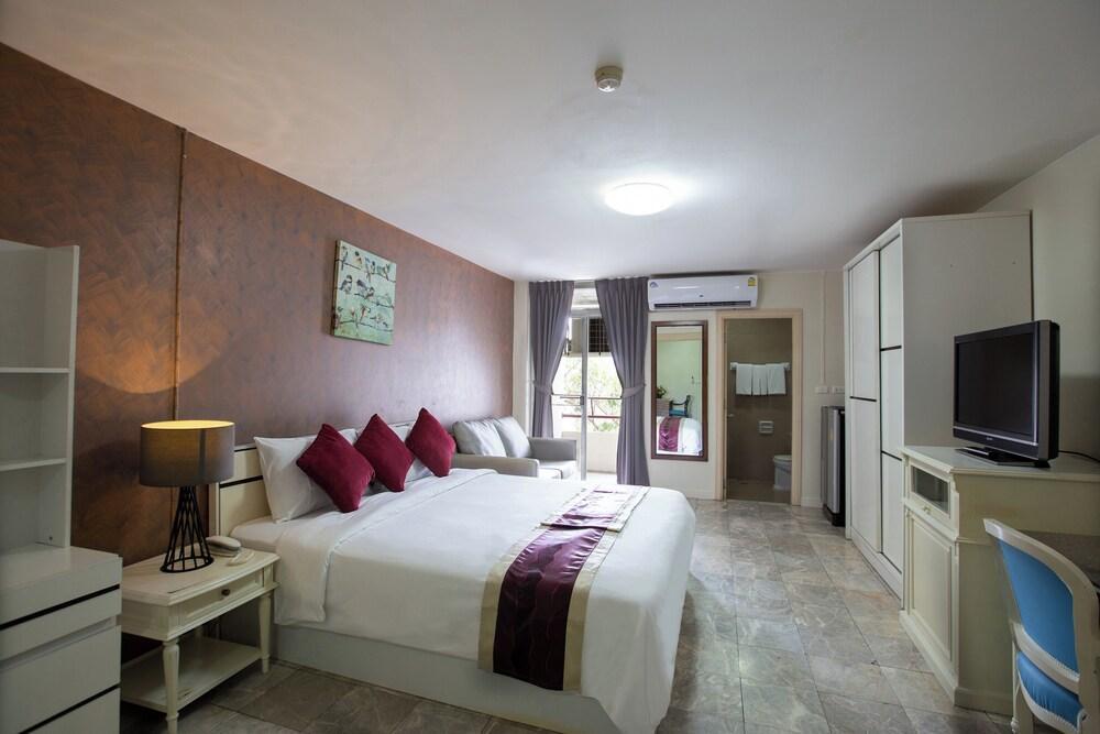D-haus Ladprao Residence Room Type - Deluxe Room