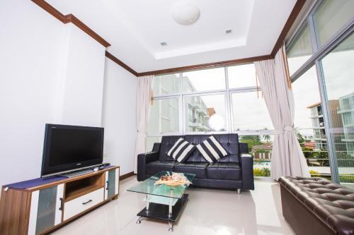 At Seacondo-2 Bedrooms-B35 - Tap to explore photos