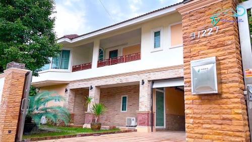 TY Holiday Resort Room Type - Nine-Bedroom Villa with Private Pool 227 TY Holiday Resort Room Type - Nine-Bedroom Villa with Private Pool 227