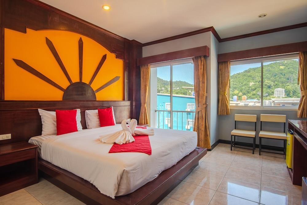 Art Mansion Patong Hotel Room Type - Deluxe Double Room