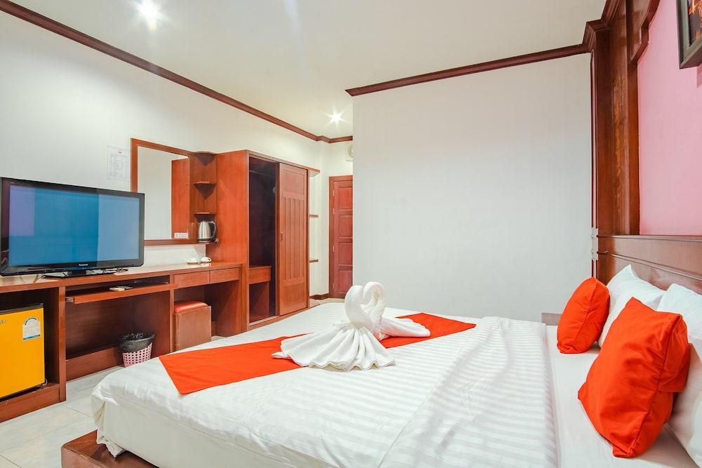 Art Mansion Patong Hotel Room Type - Standard Room, No Windows