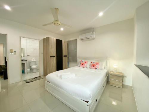 Chalong - 2 Bedroom Hideaway Private Pool Villa - Phuket - Tap to explore photos
