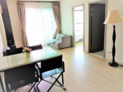LLX Apartments at The Base condo - Tap to explore photos