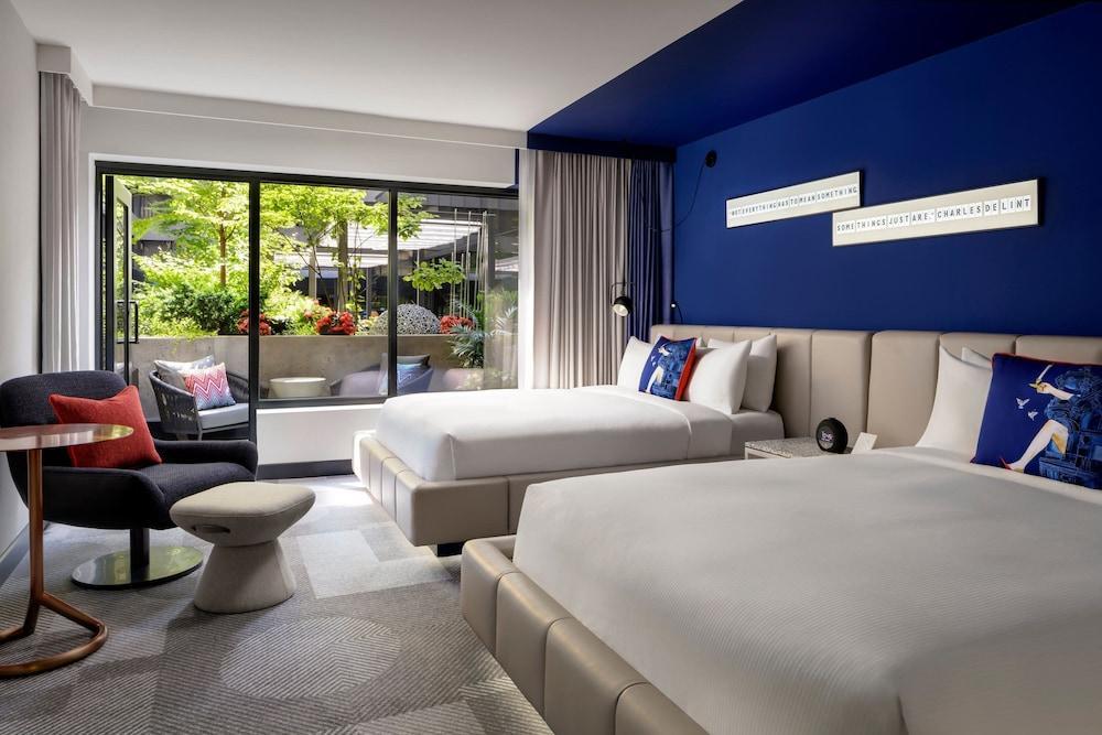W Toronto Room Type - Premier Room, 2 Queen Beds, Terrace, Courtyard View (Terrace) W Toronto Room Type - Premier Room, 2 Queen Beds, Terrace, Courtyard View (Terrace)
