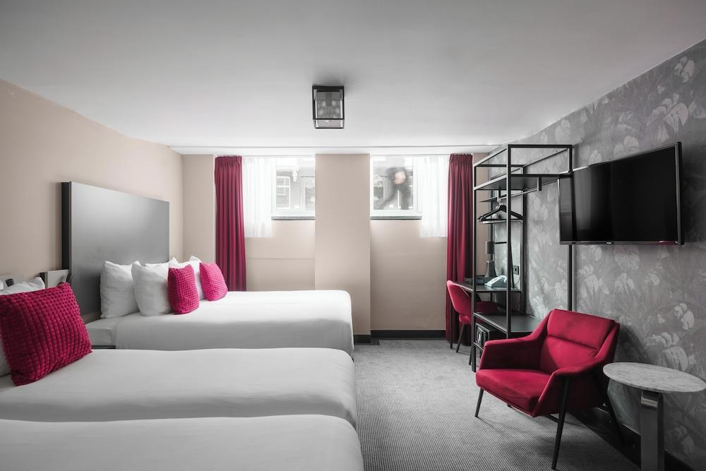 Krisotel Room Type - Economy Quadruple Room