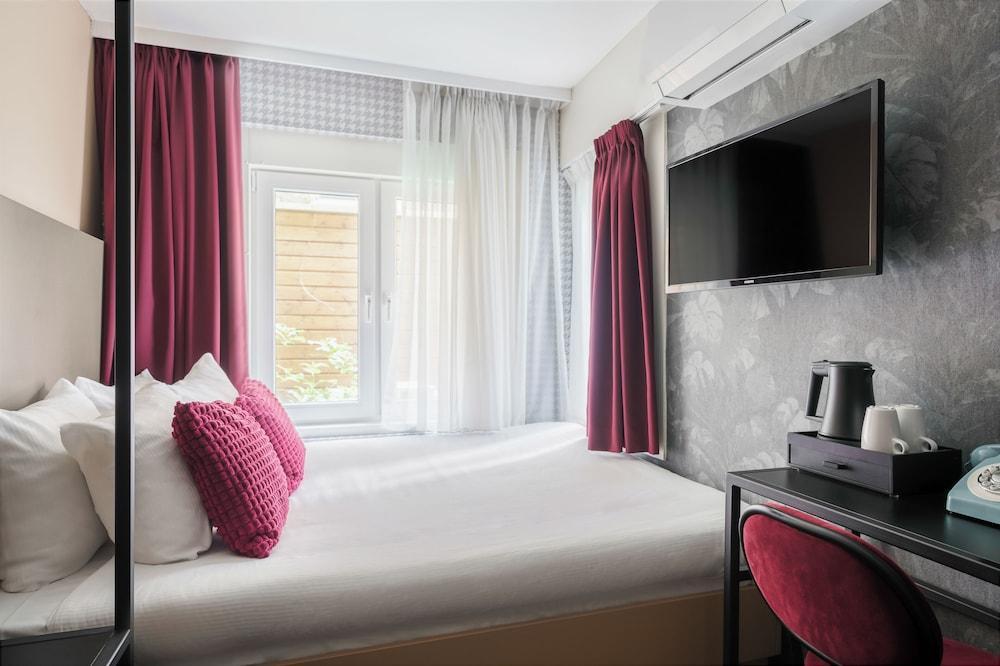 Krisotel Room Type - Souterrain Small Double Room