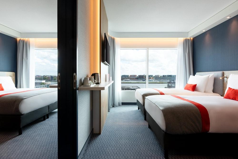 Holiday Inn Express AMSTERDAM - NORTH RIVERSIDE Room Type - Standard Room, 2 Twin Beds, City View (Free Breakfast) Holiday Inn Express AMSTERDAM - NORTH RIVERSIDE Room Type - Standard Room, 2 Twin Beds, City View (Free Breakfast)