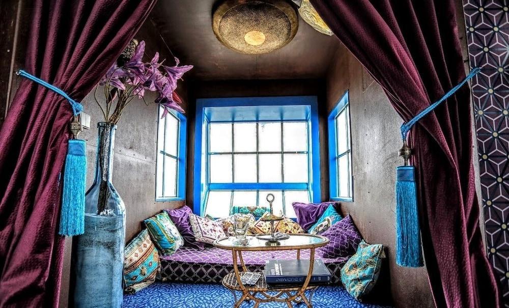 Crane Hotel Faralda Amsterdam Room Type - Design Suite, Tower (Secret)