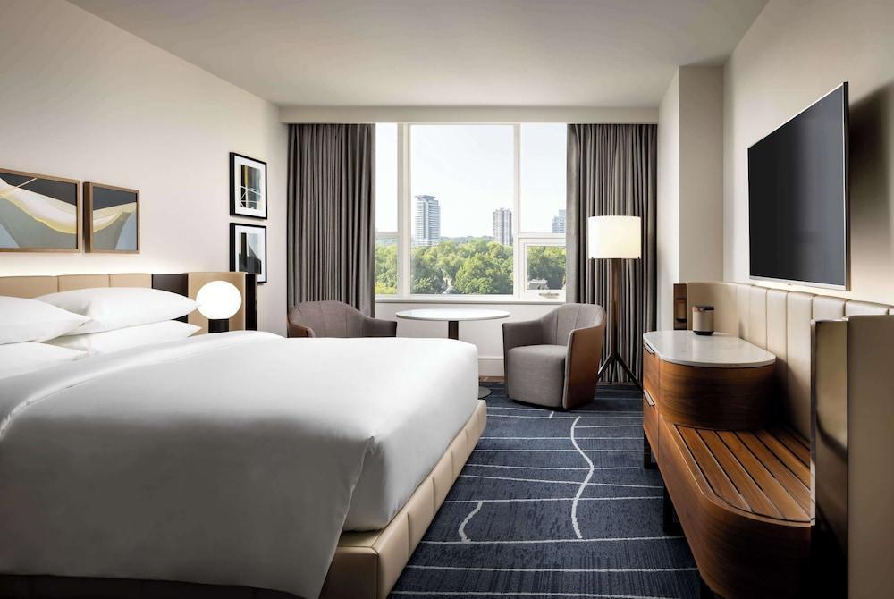 Park Hyatt Toronto Room Type - Room, 1 King Bed