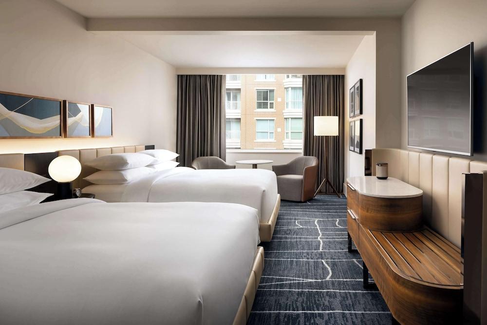 Park Hyatt Toronto Room Type - Room, 2 Queen Beds