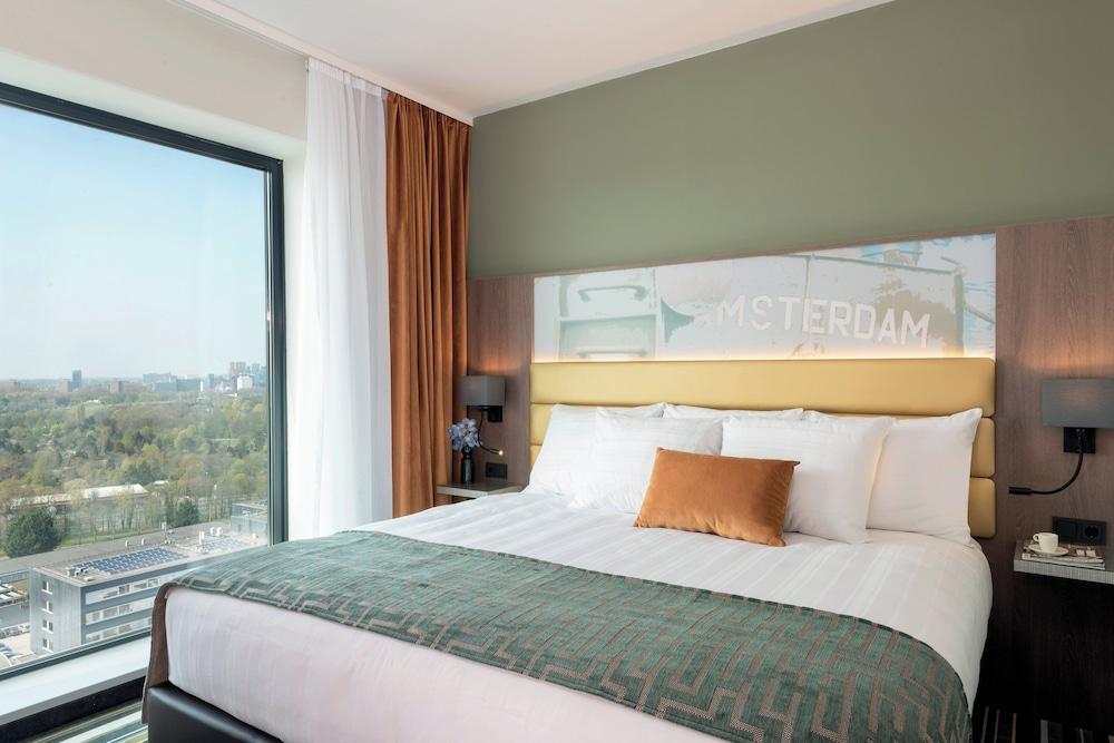 Leonardo Royal Hotel Amsterdam Room Type - Deluxe Room 1 King Bed Upper Floors Leonardo Royal Hotel Amsterdam Room Type - Deluxe Room 1 King Bed Upper Floors