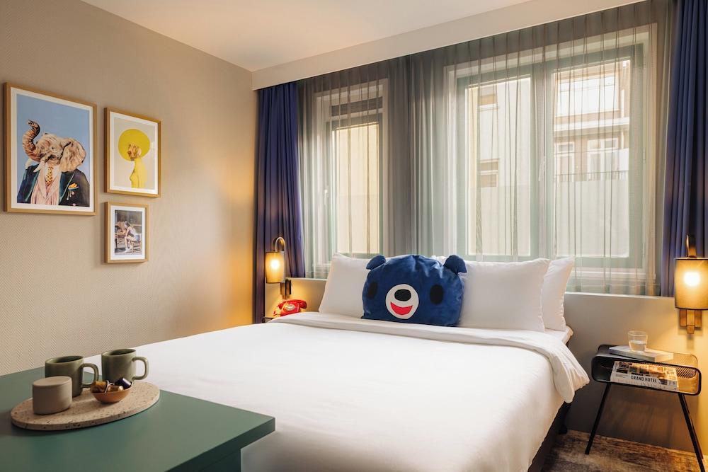Leonardo Hotel Amsterdam Leidse Square Room Type - Comfort Room, 1 Double Bed
