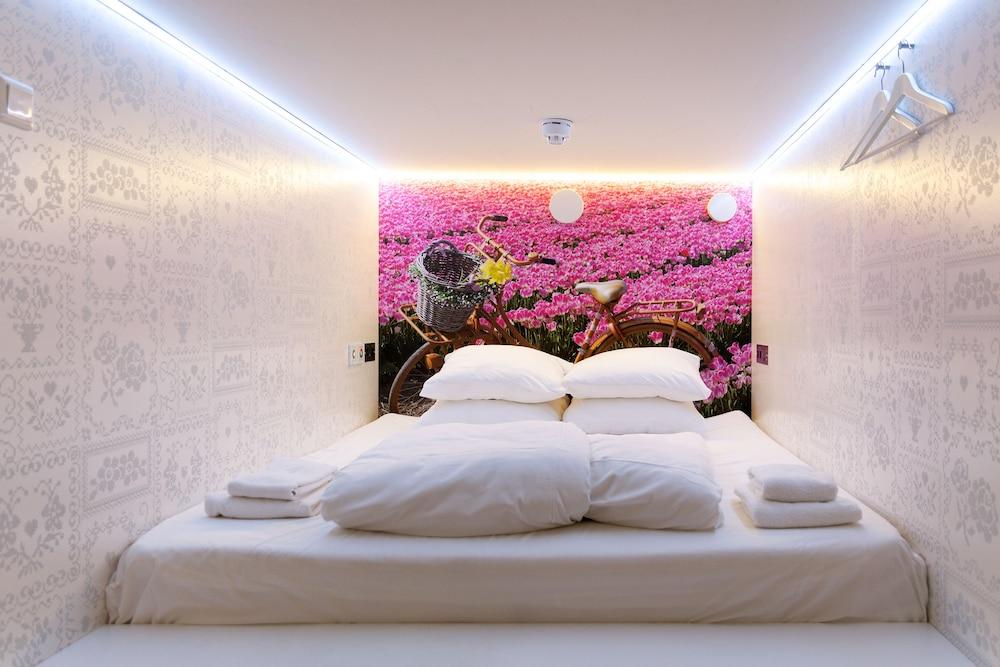De Bedstee Boutique Capsules Room Type - Double Capsule