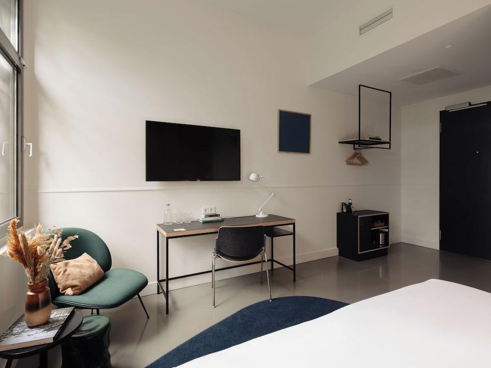 Conscious Hotel Westerpark Room Type - Double Room