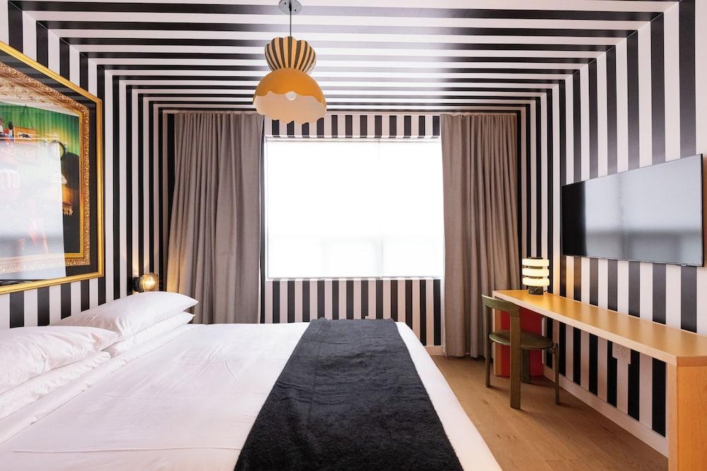 Ode Room Type - Premium Studio