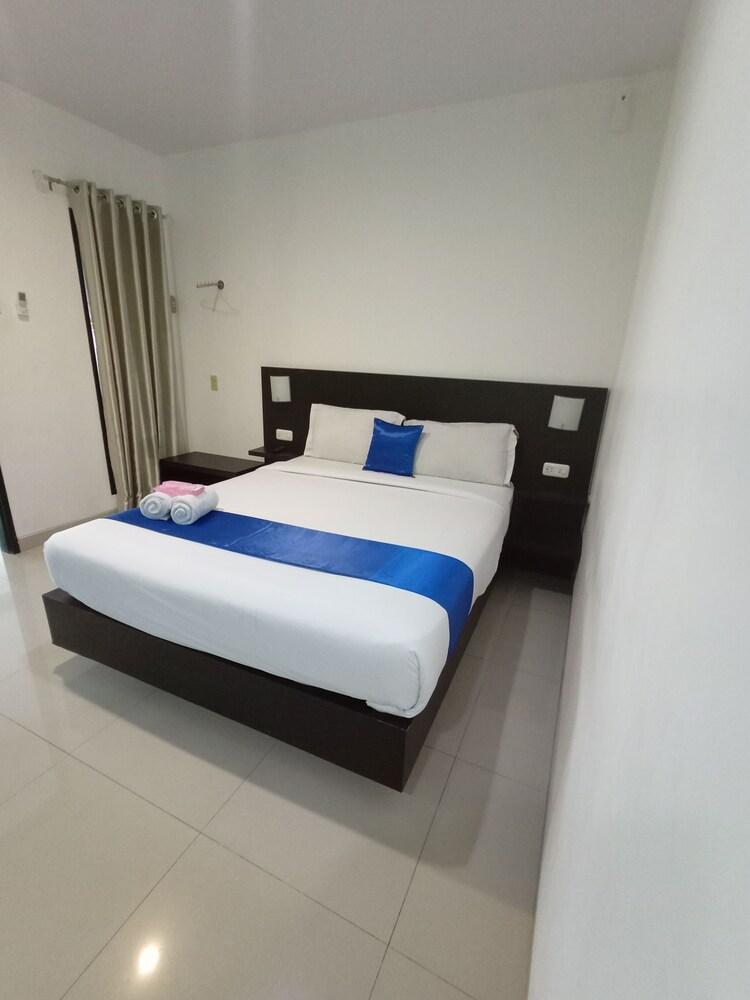 Puri Maju Room Type - Superior Double Room