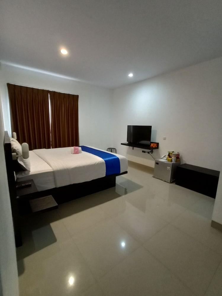 Puri Maju Room Type - Junior Suite