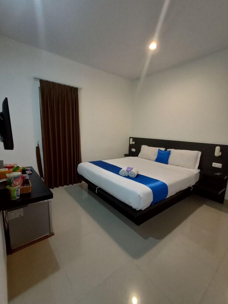 Puri Maju Room Type - Exclusive Double Room