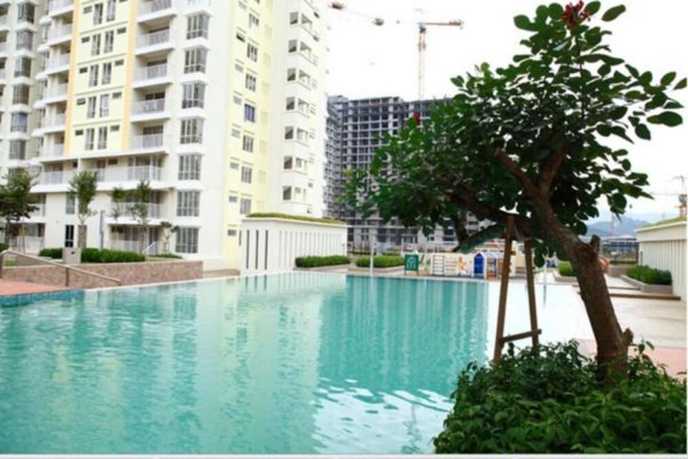 Dorm Melati Pak Abu - Hostel - Tap to explore photos
