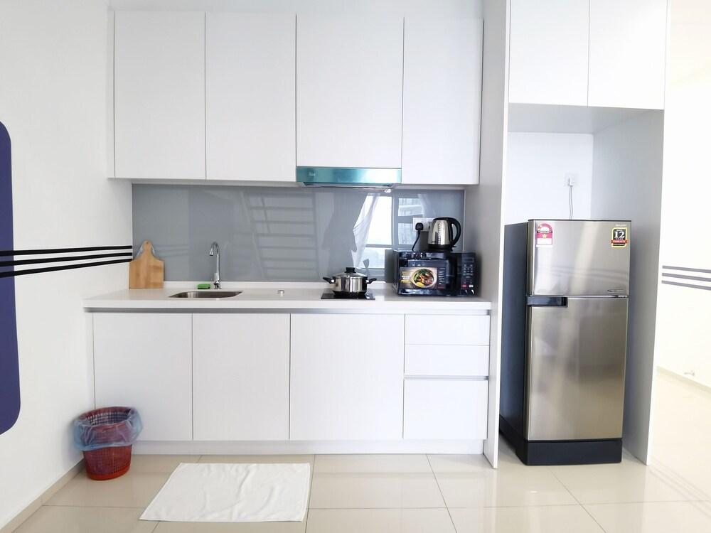 Ekocheras Serviced Apartment by Duke Homes - Tap to explore photos