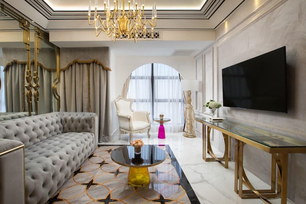 Arte By Thomas Chan Room Type - GLAM VI
