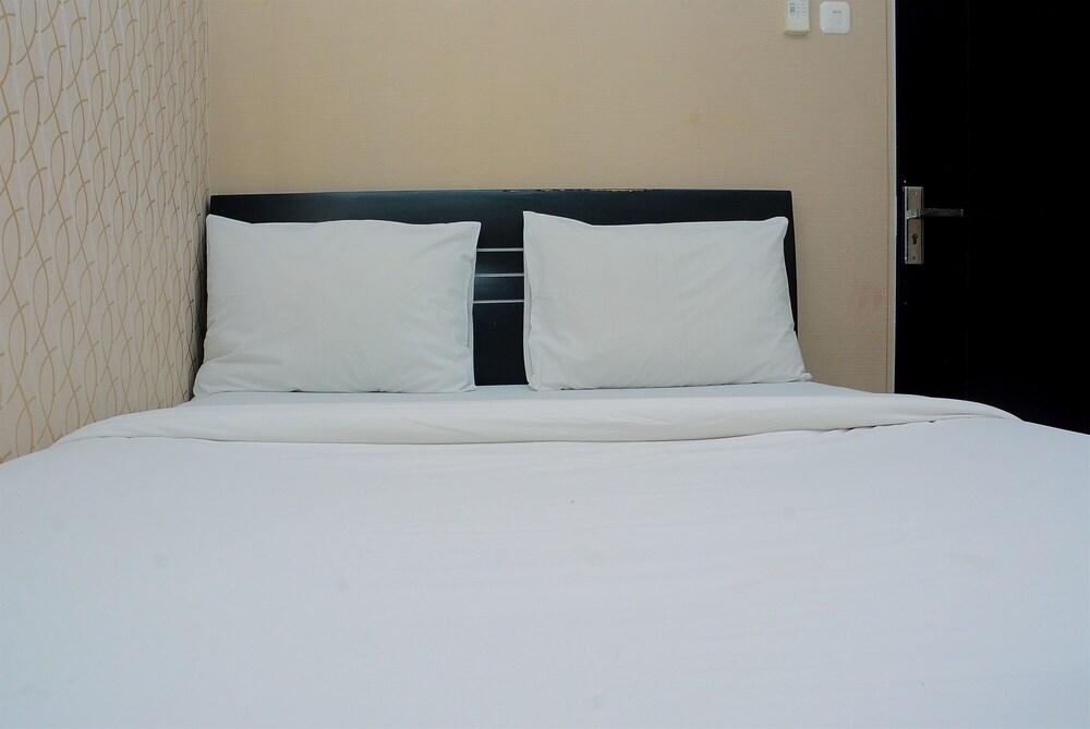 Relax 2BR Apartment at Pancoran Riverside - Tap to explore photos