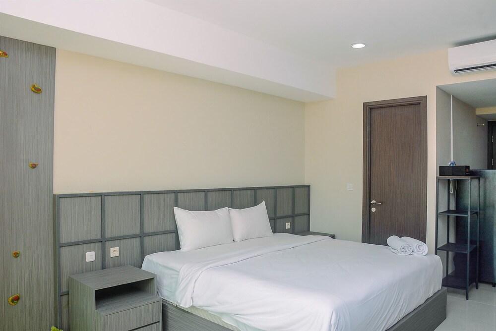 Cozy Studio Room at Nine Residence Apartment