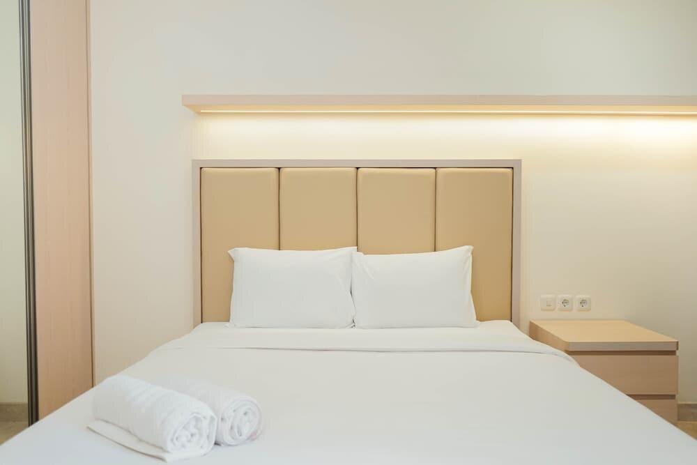 Comfy Studio Apartment at Menteng Park Room Type - Room