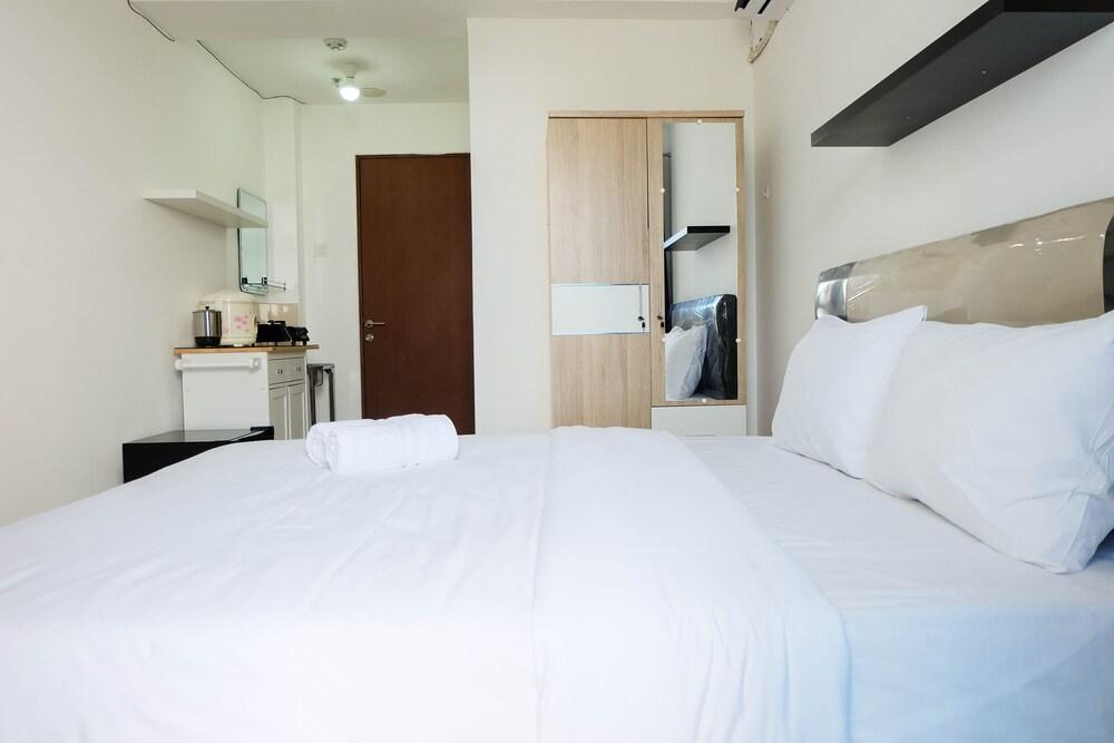 Studio near Bella Terra Mall at Tifolia Apartment