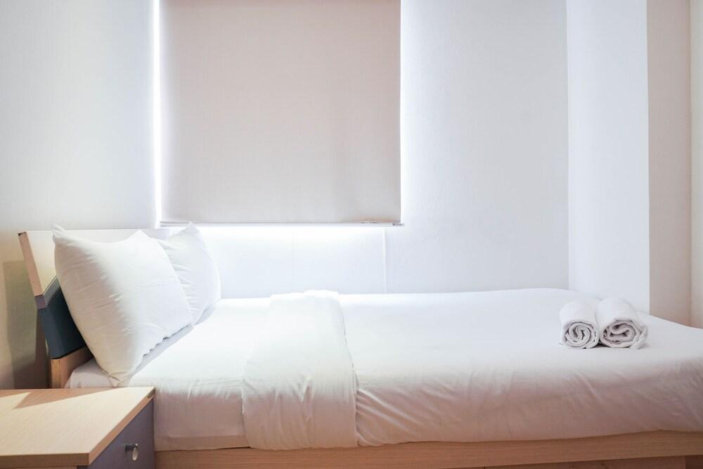 Nice and Spacious 2BR Green Pramuka City Apartment