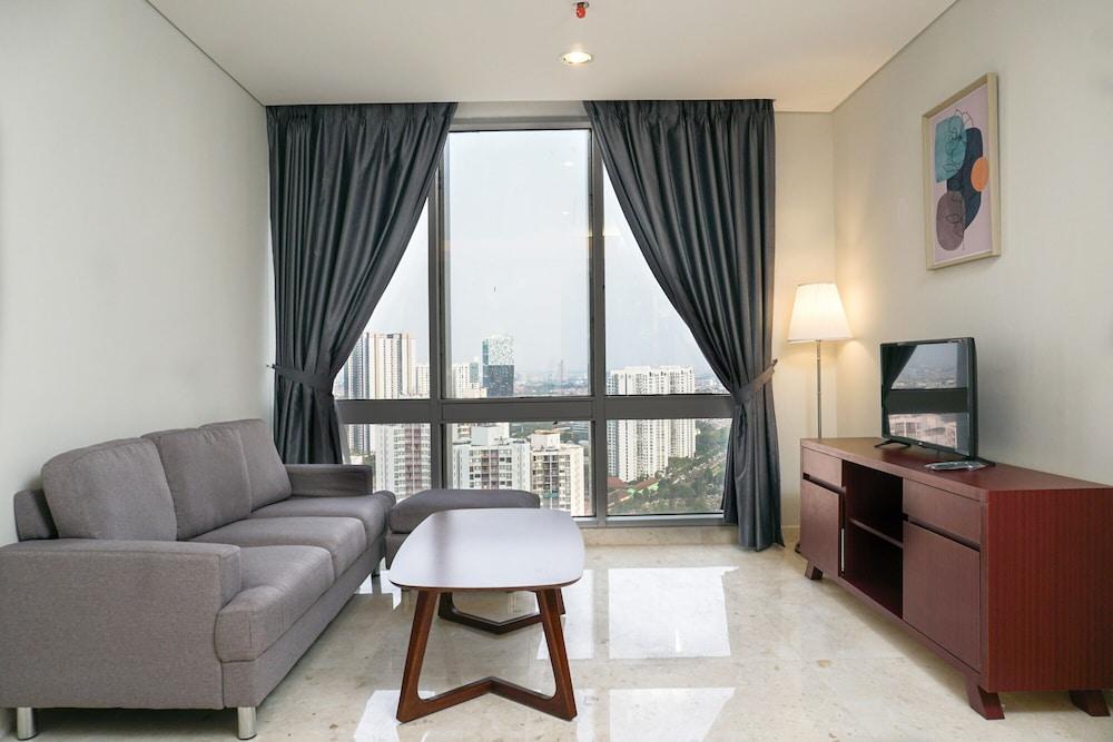 Modern and Comfortable 2BR at The Empyreal Condominium Epicentrum Apartment - Tap to explore photos