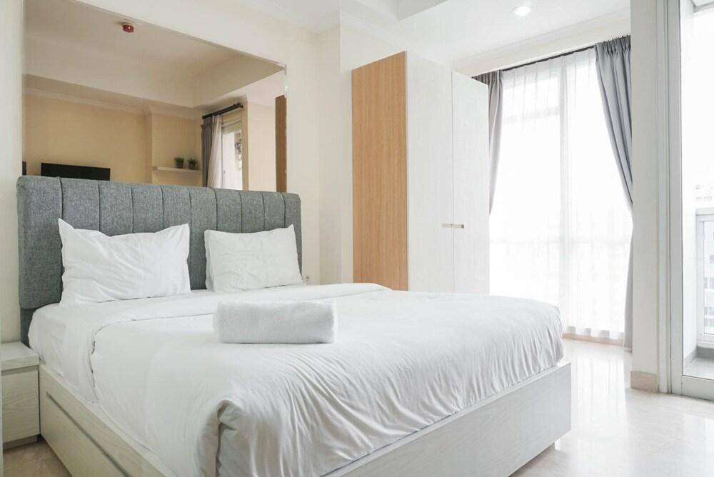 Best Studio with Pool View at Menteng Park Apartment Room Type - Room