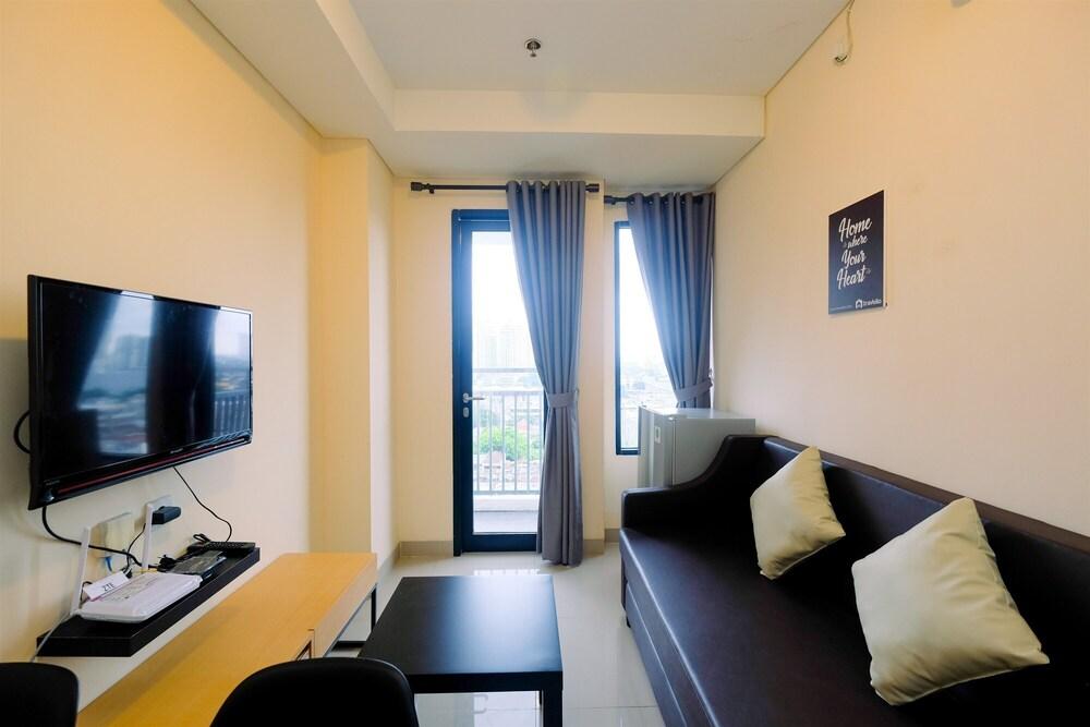 2BR Kebayoran Icon Apartment near Gandaria City Mall - Tap to explore photos