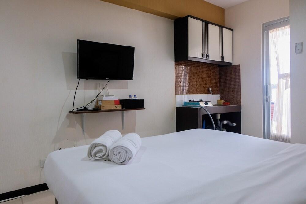 City View Studio @ Green Bay Pluit Apartment Room Type - Room