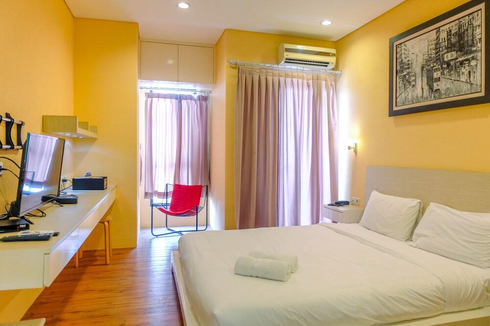 Minimalist Style Studio Apartment at Tamansari Semanggi Room Type - Room