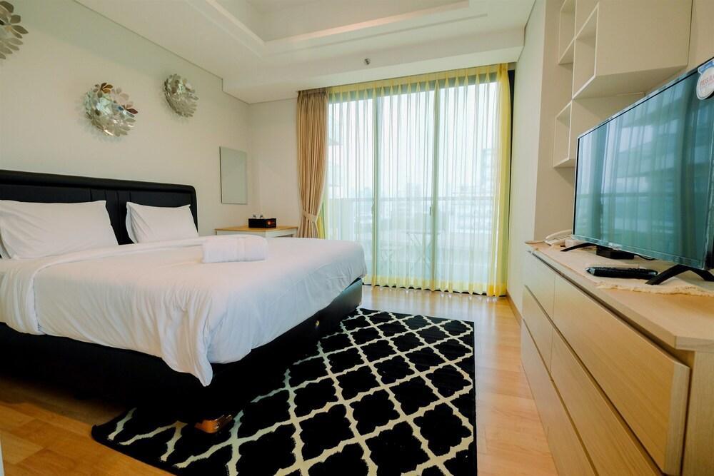 Monas View Studio Apartment at Capitol Suites Room Type - Room
