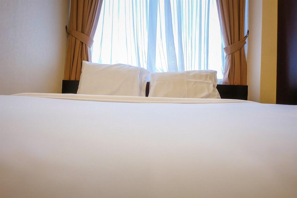 Fantastic View 2BR Apartment at FX Residence Sudirman - Tap to explore photos